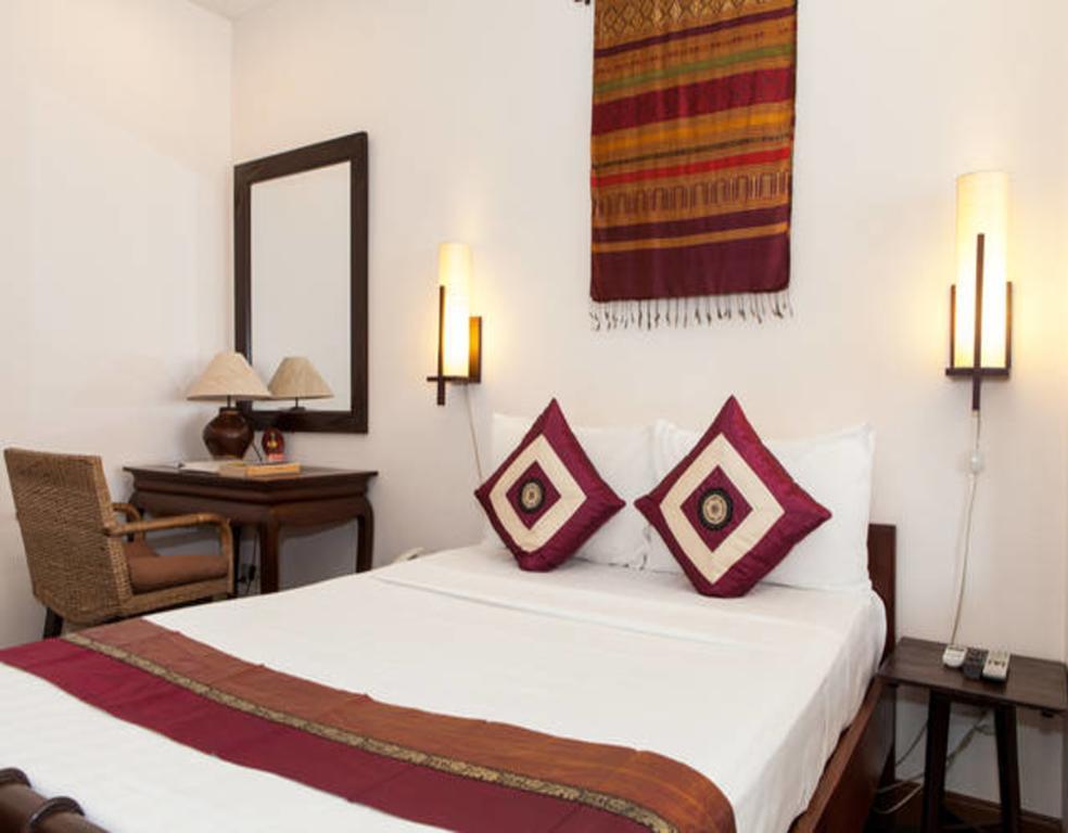 Anise Hotel And Restaurant Phnom Penh Esterno foto